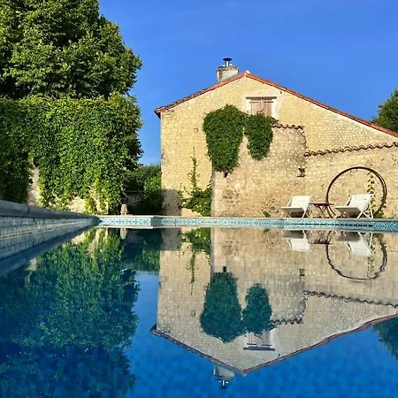 ベッド・アンド・ブレックファスト A L'ombre Du Tilleul