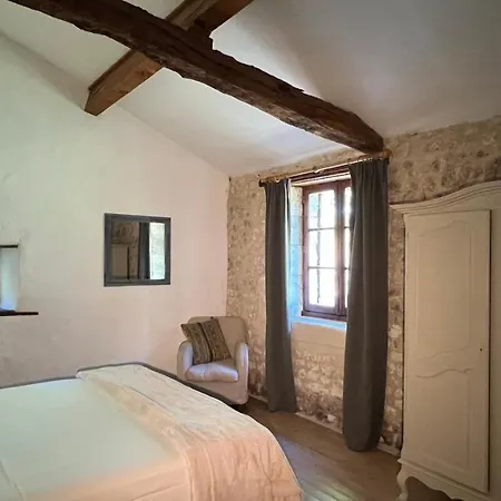 A L'ombre Du Tilleul