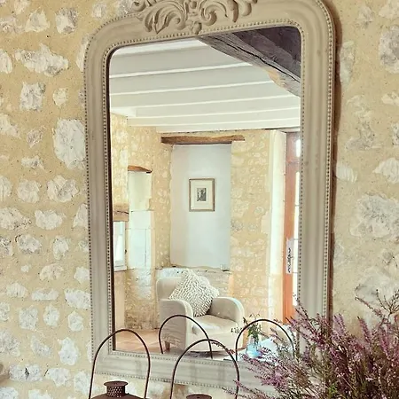 A L'ombre Du Tilleul ベッド・アンド・ブレックファスト Berneuil