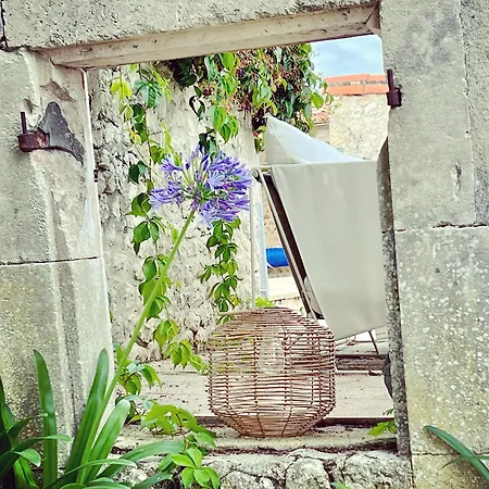 A L'ombre Du Tilleul 4*