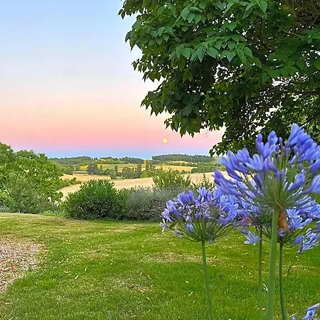 A L'ombre Du Tilleul Bed & Breakfast Berneuil (Charente)