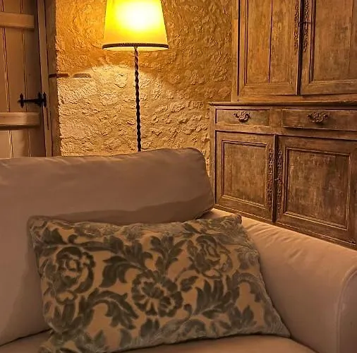 A L'ombre Du Tilleul