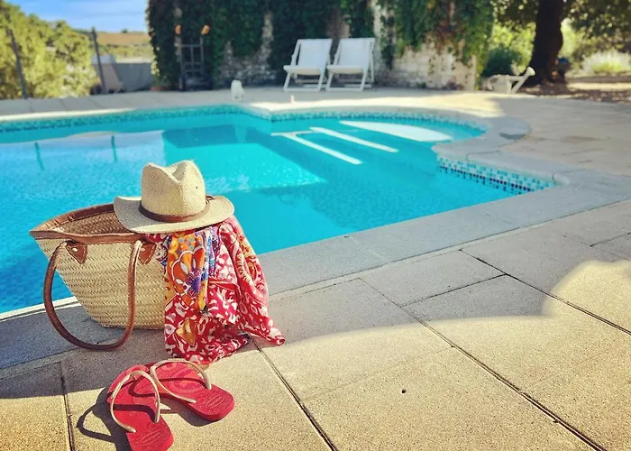 A L'ombre Du Tilleul 4*