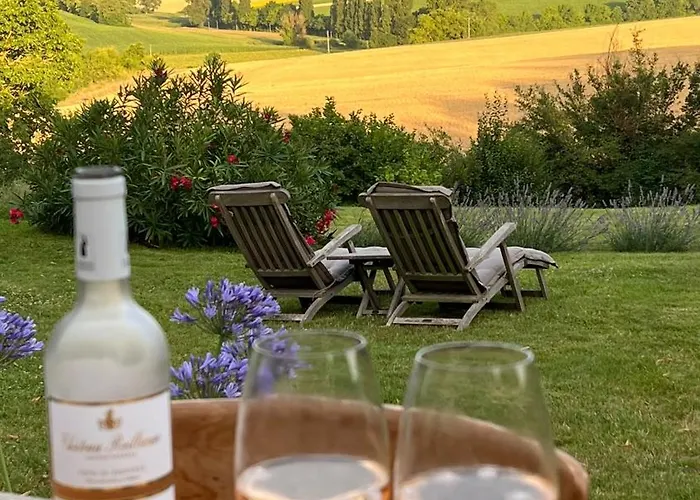 Bed & Breakfast A L'ombre Du Tilleul 4*