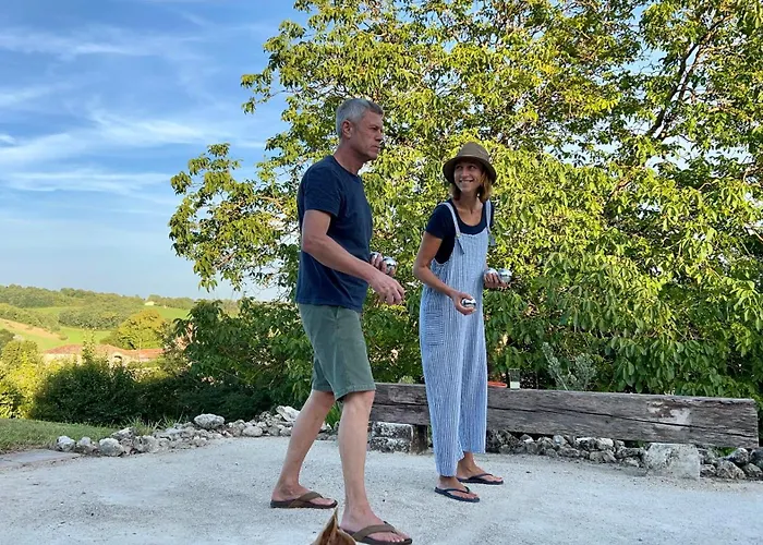 A L'ombre Du Tilleul Bed & Breakfast 4*